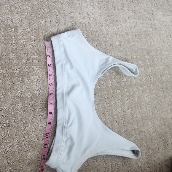 Alo sports bra - Picture 6 of 8